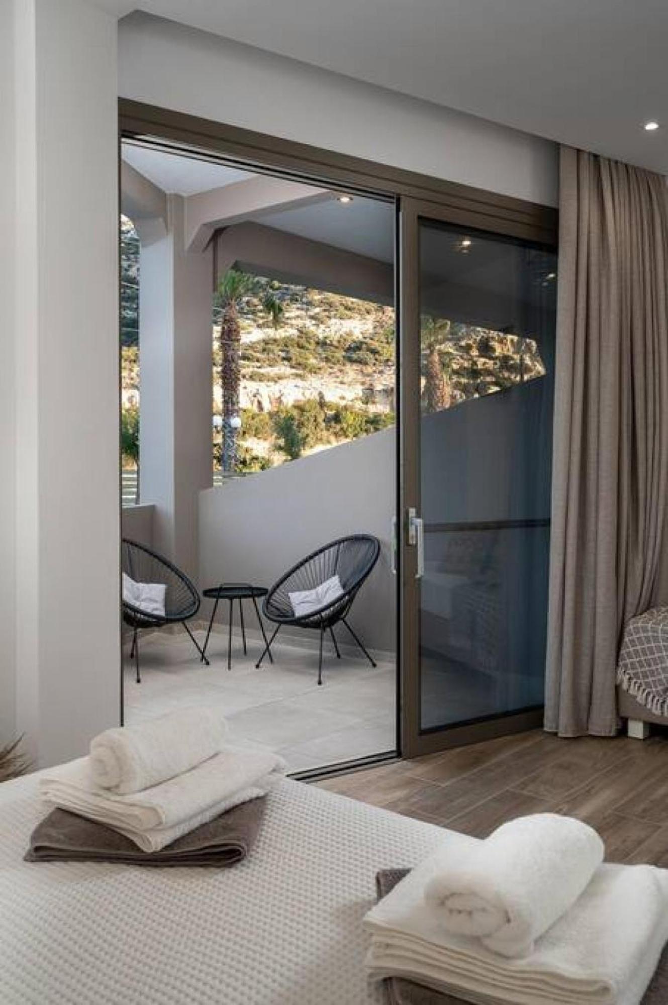 Kayy Apartments 3 In Matala Exteriör bild
